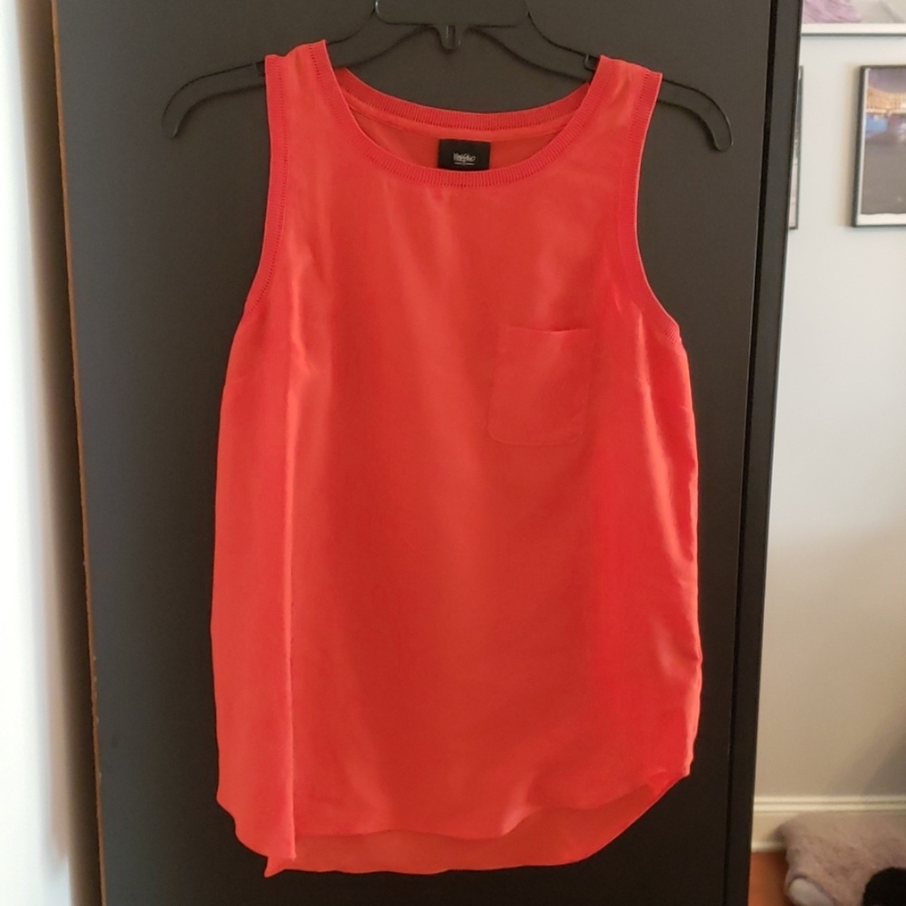 TARGET Flowy front pocket sleeveless top